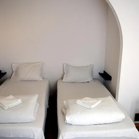 Private House 2km From Old Town בית נופש ריגה